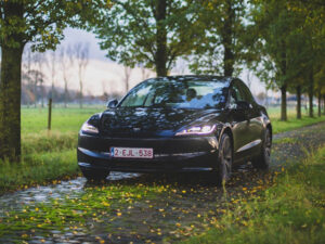 bowie electric cars, tesla, nissan, chevrolet, about evs